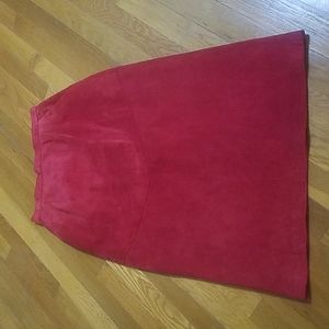 EVAN DAVIES Red Suede pencil skirt